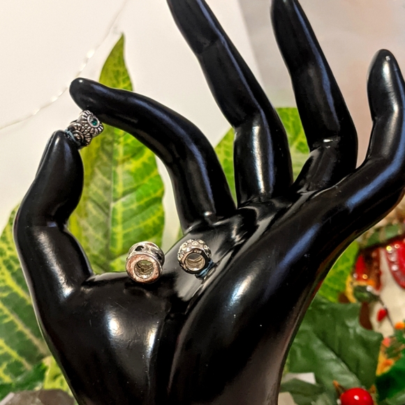 Vintage Stirling Silver Charm Beads. - Picture 1 of 9